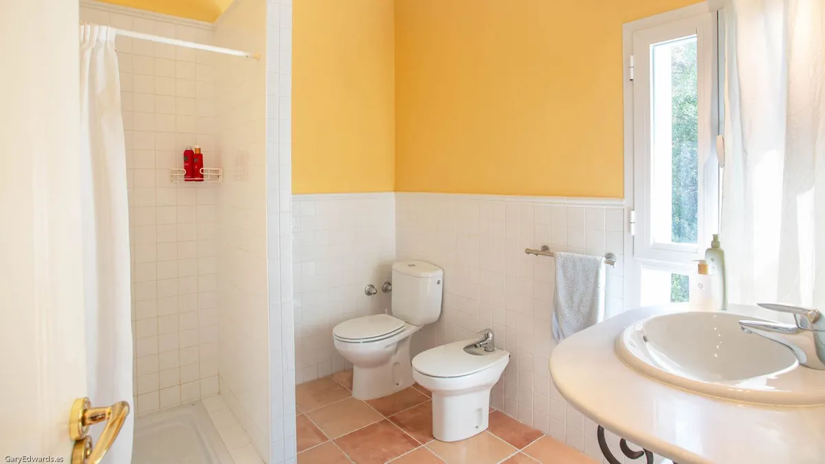 b976f1bb-fa12-4c08-ae69-7ef76e6a7190