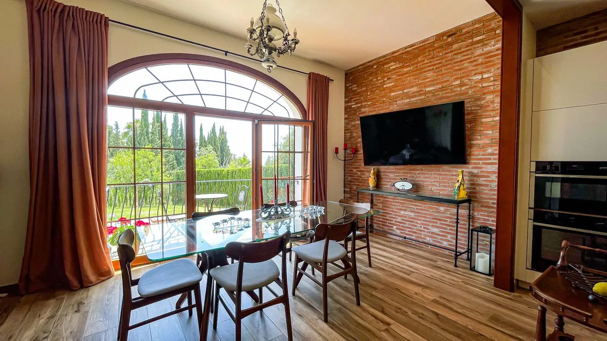 9ea463d0-2401-42b9-b22b-eb1de3f57f79