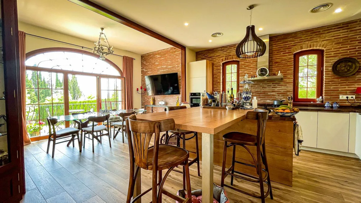 df1cc3ce-f227-469d-b0c2-ebe5ff035830