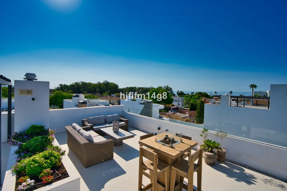 173204eb-8f38-4ccf-89b8-a3e204fce235