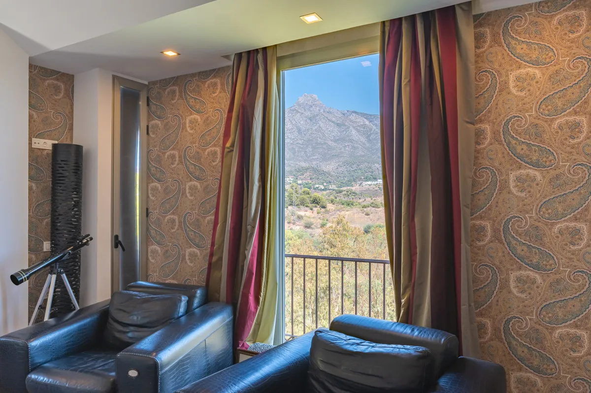 e282614b-d65d-4999-aa5d-3895e4e0d103