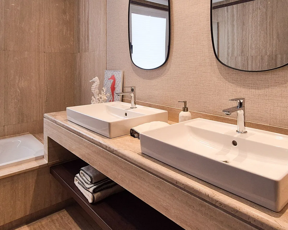 1741e438-1bf4-42f0-b18a-fada7f38be07