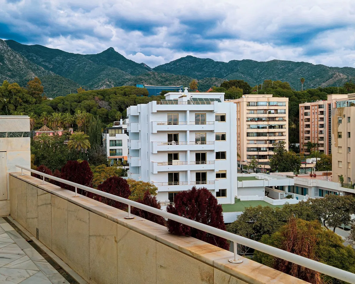 df8e739e-8dd9-4113-afdc-a8b79b34013d