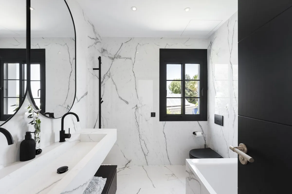 0c284809-85aa-4ea8-a773-0e0dbd4d8507