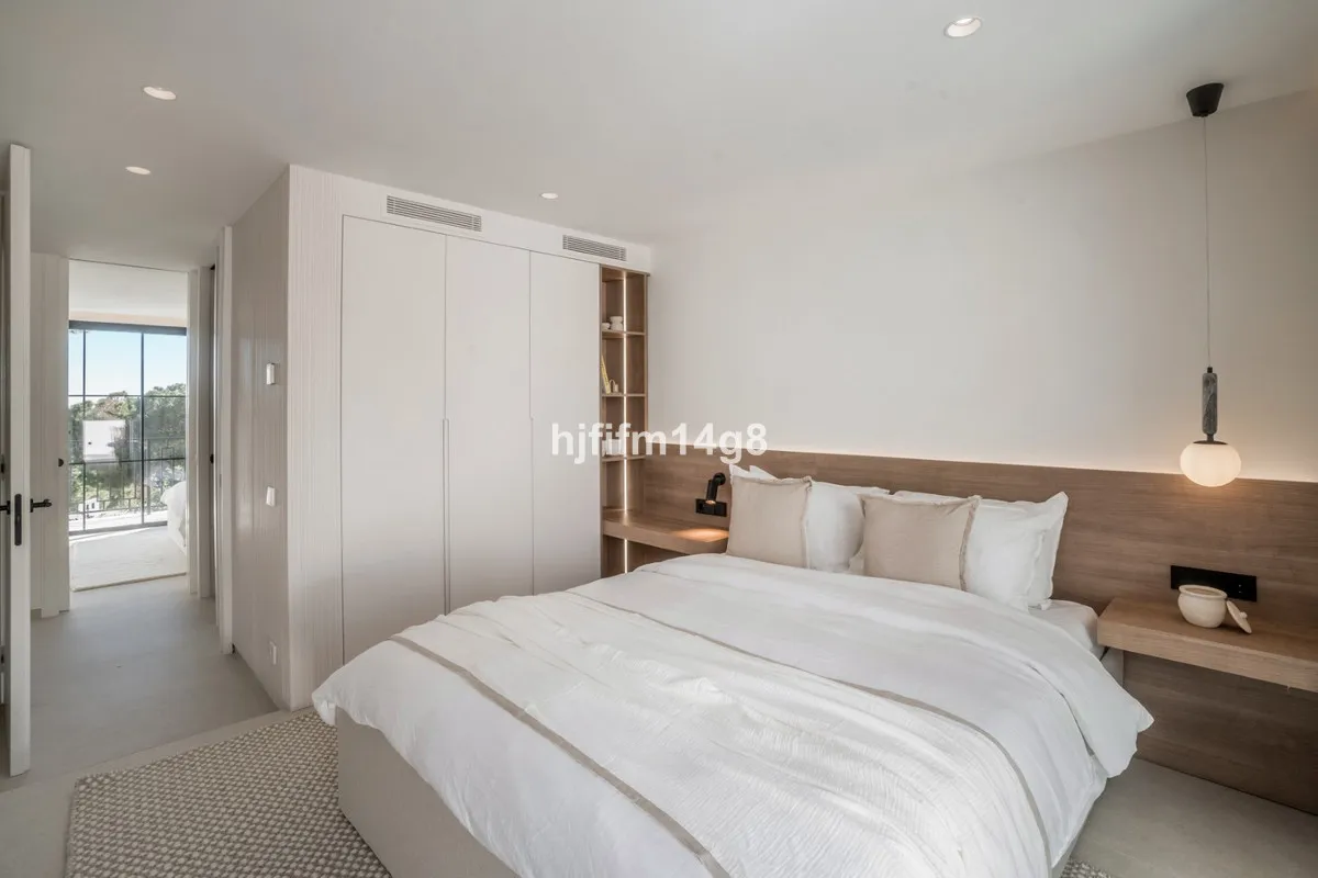 3917594d-18c5-4902-8721-215eab53624e