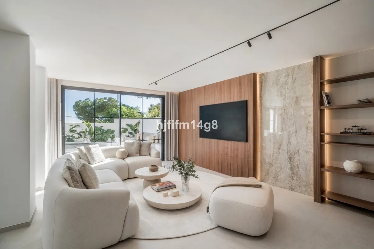 a7be7366-ee7a-46b4-aa90-4d517d555a7b