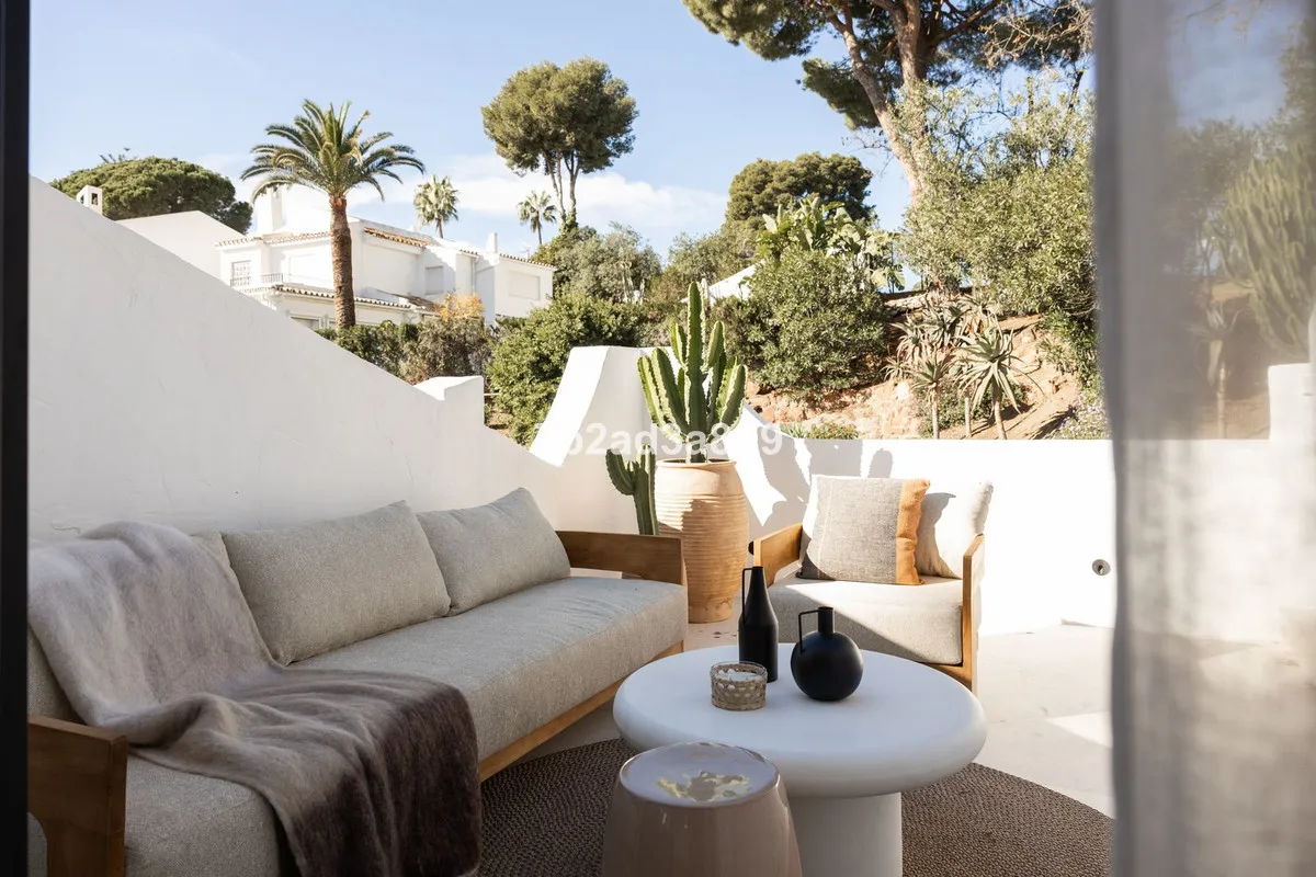 7d1865f9-f72c-40a6-8bc2-48ac44b98db8