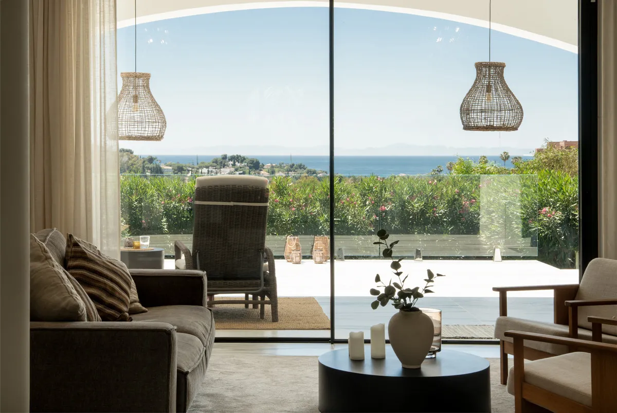 c6456210-a1c4-4177-988e-a3b52fe59600