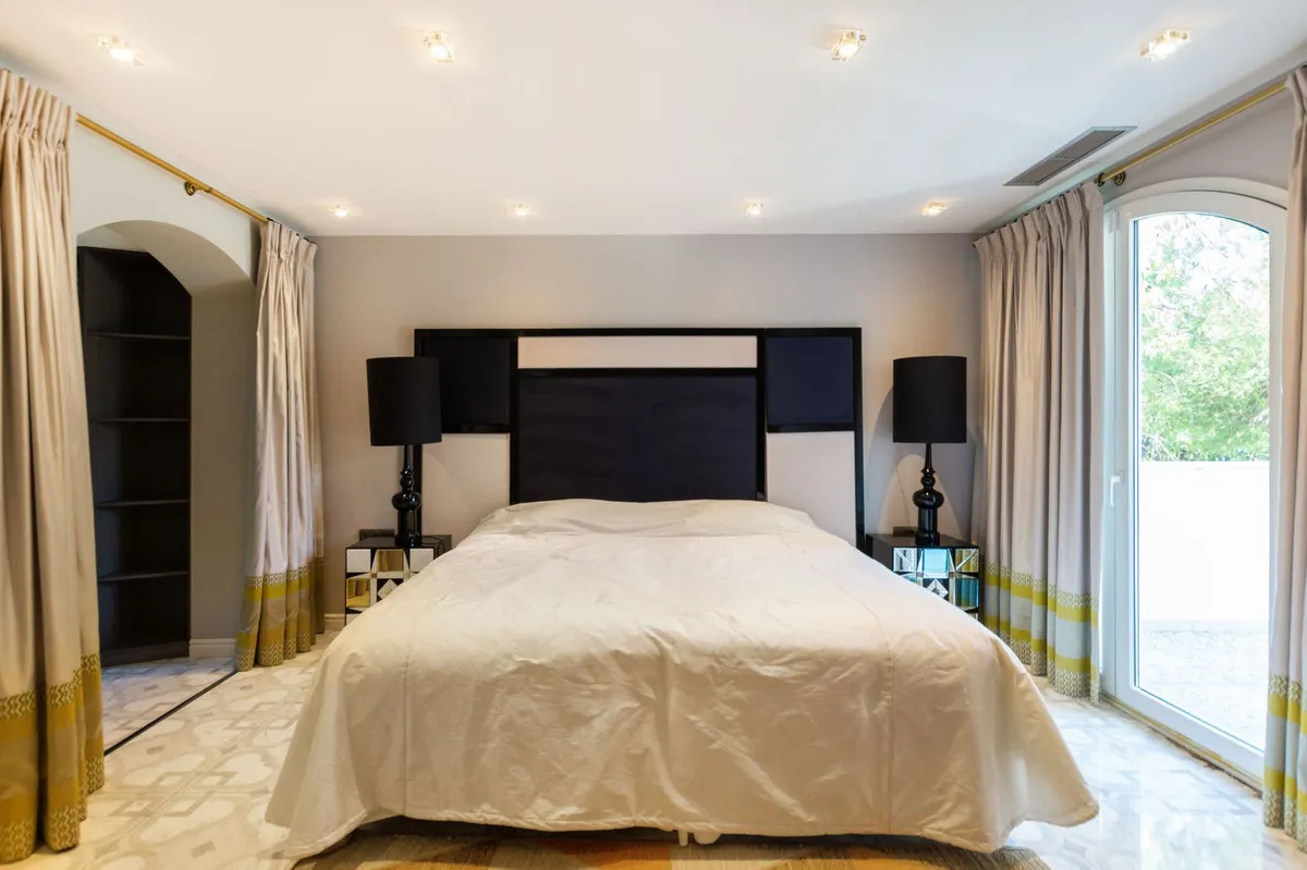 15320ec8-fe01-4a74-a2a4-259bb931d0ab