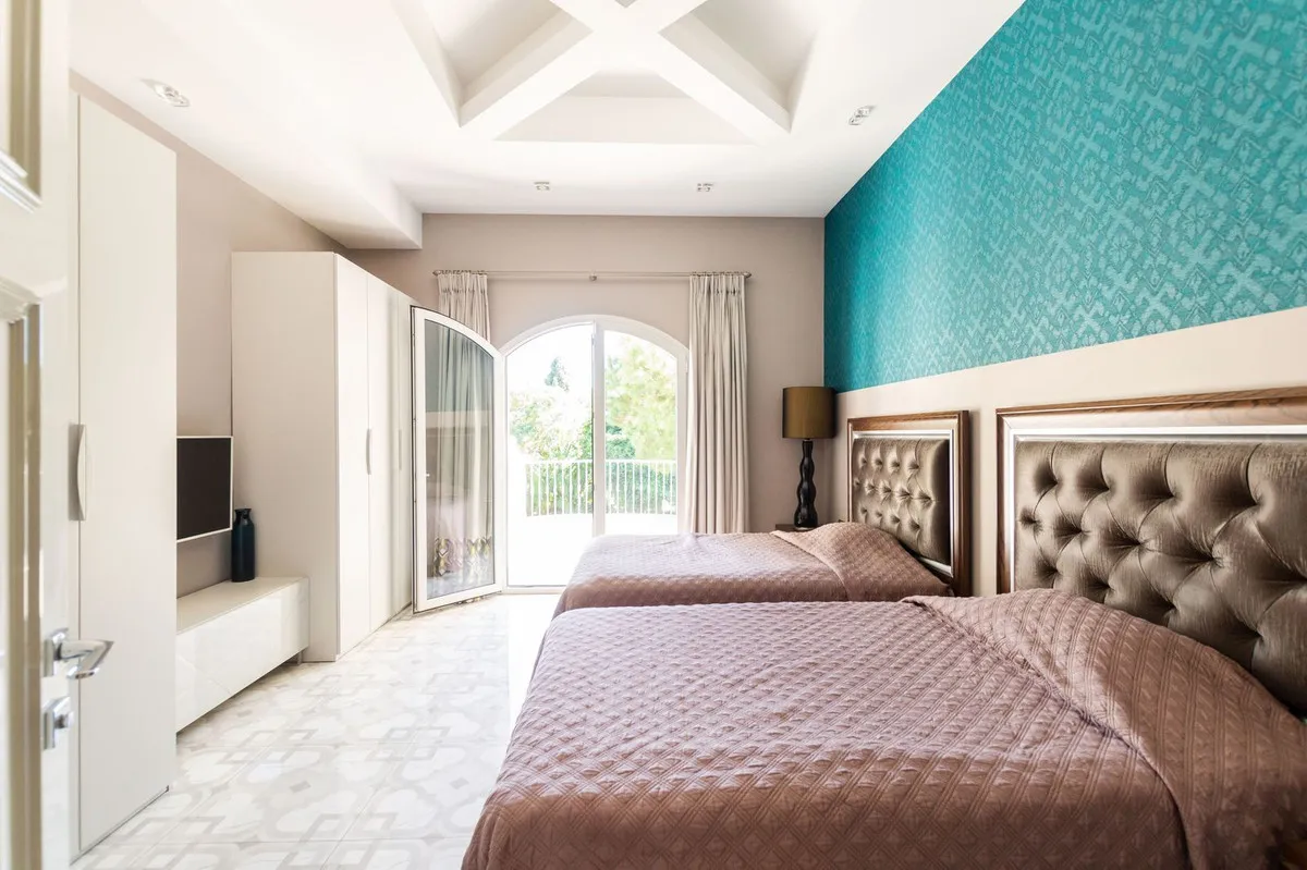 5d484a5e-2f1e-4bee-bd7b-6d7842b45d16