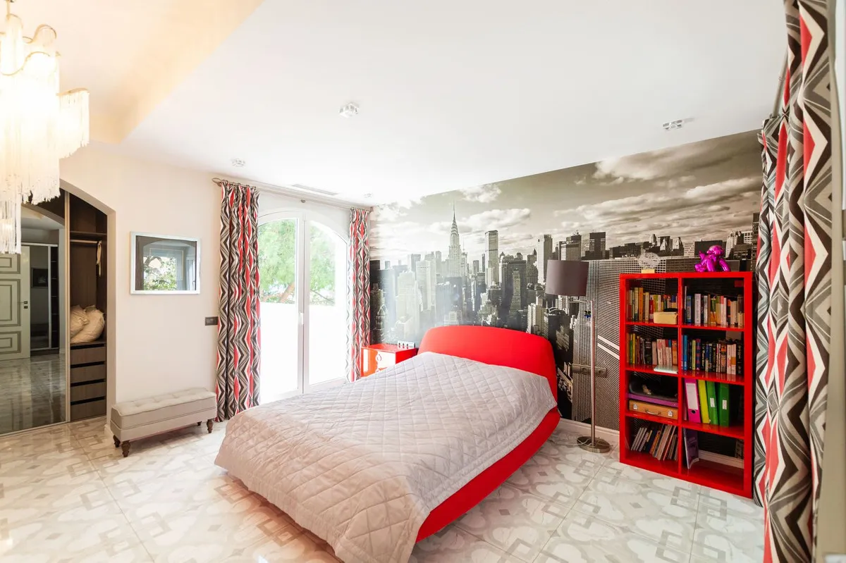 bac9cf49-c175-482d-af77-366ddad92d97