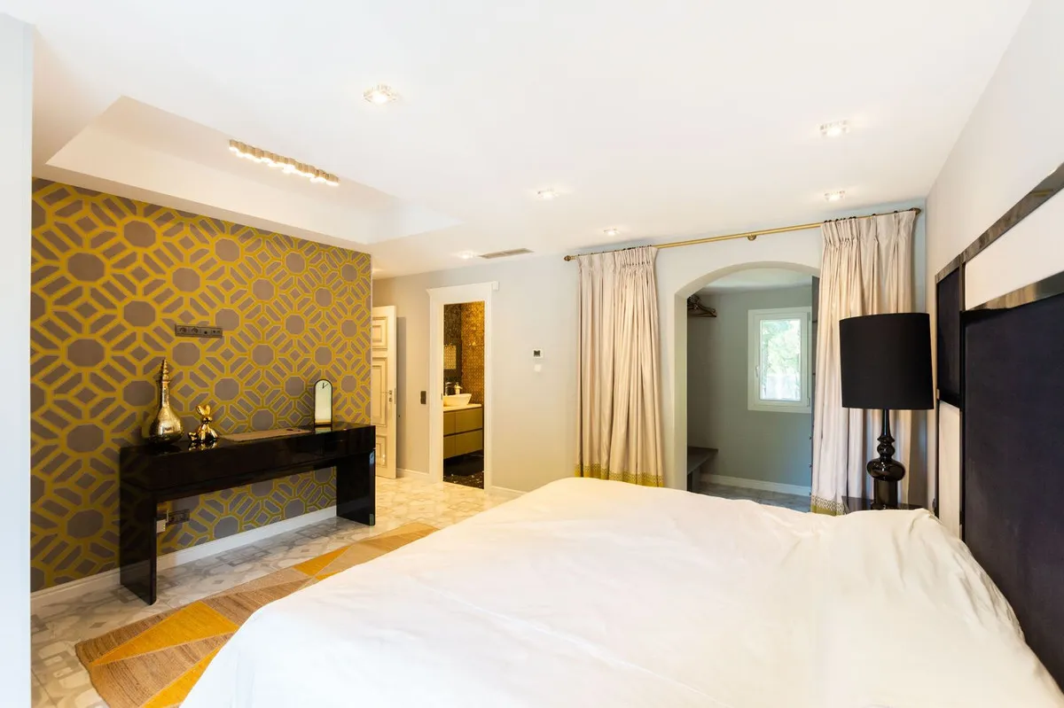 f07a67e3-f21a-489f-88cb-26924191e5ae