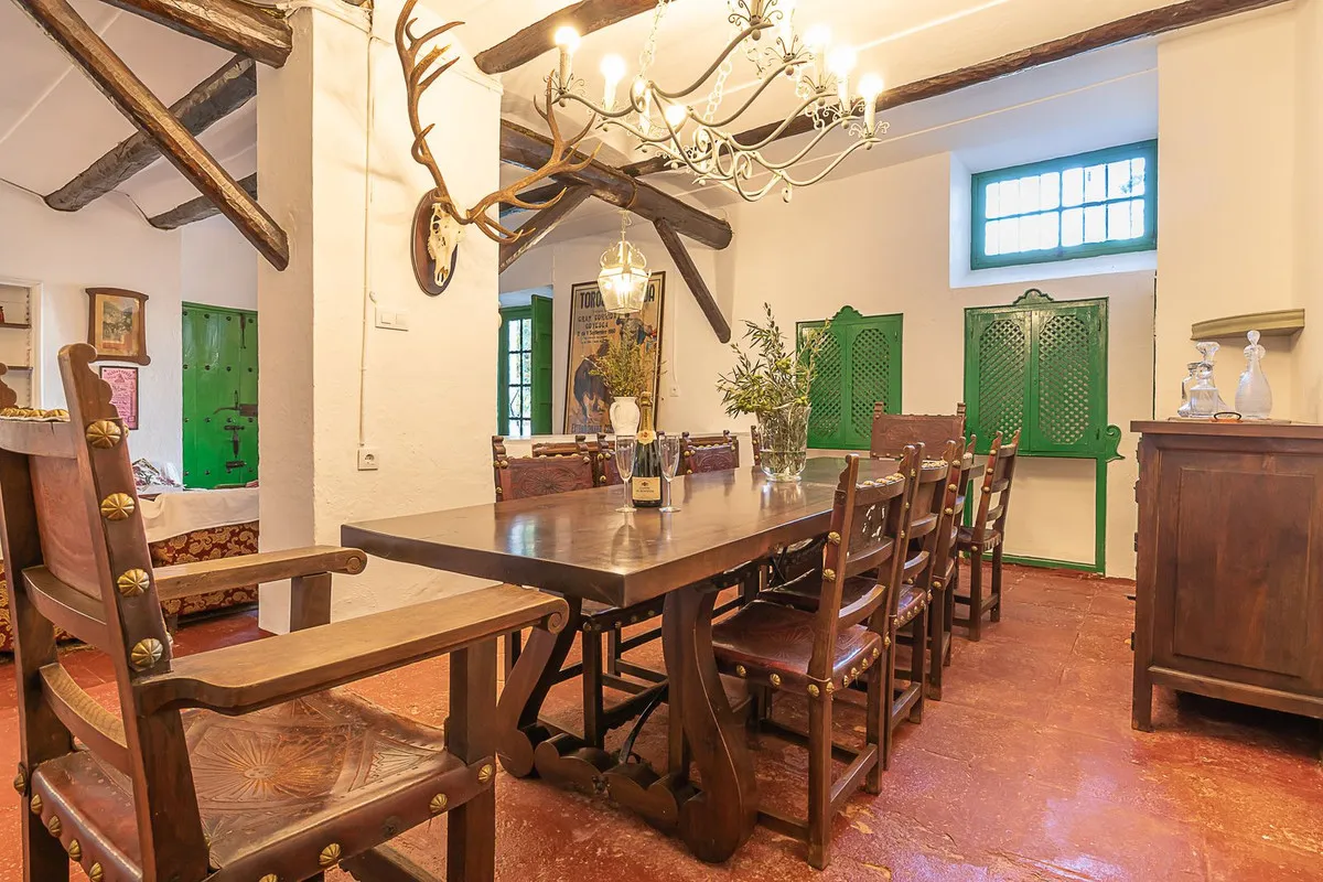 b10ccd54-f232-4d7e-8885-a7f91b276220