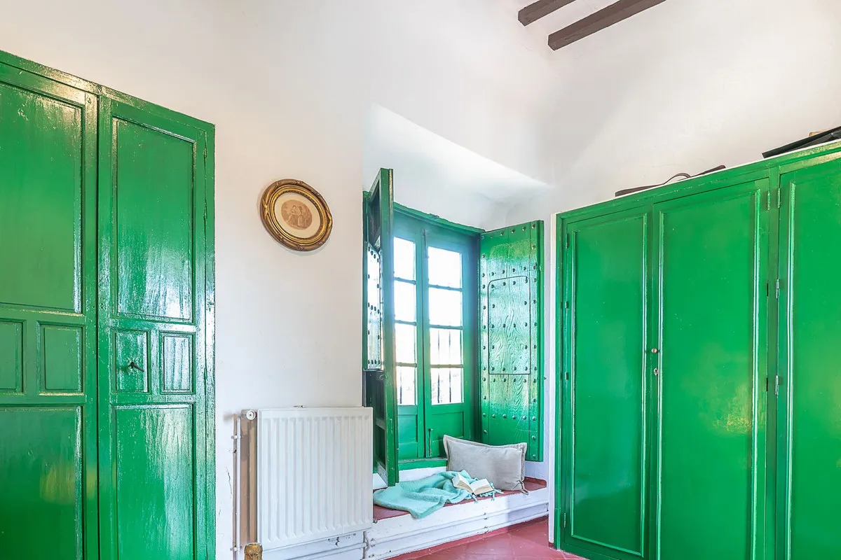 e84a1ed5-7b41-47f1-9e29-7f980138b6df