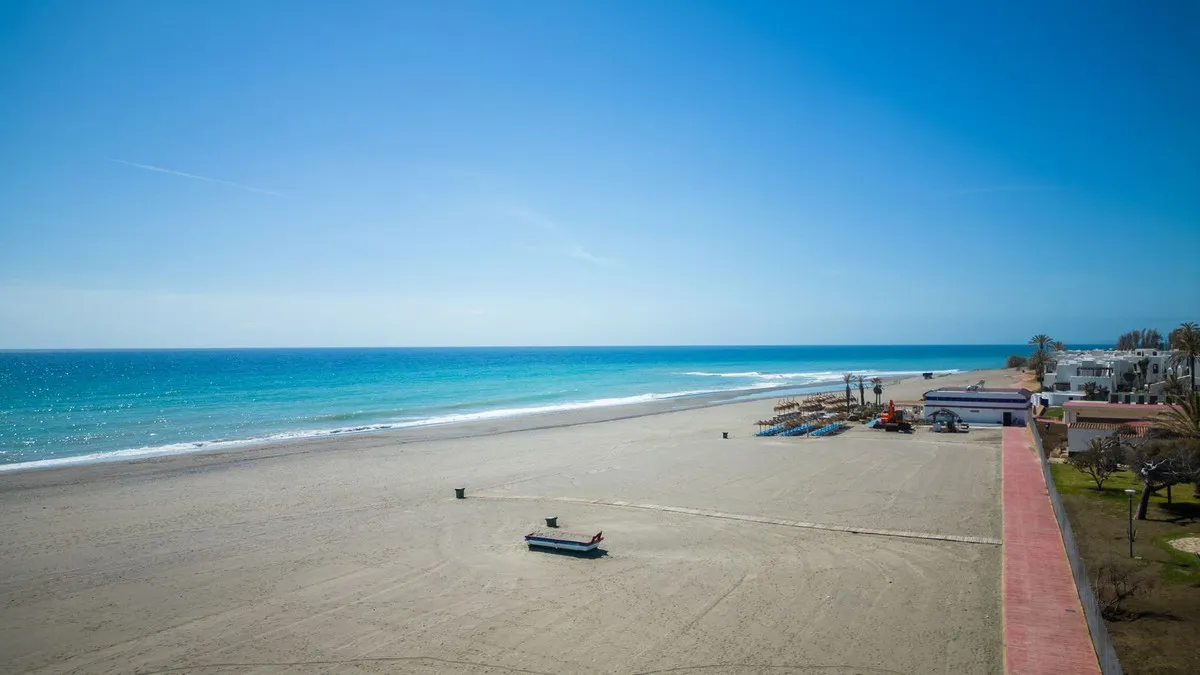 3924eb12-a015-4da9-90c1-0cbbcb7be30a