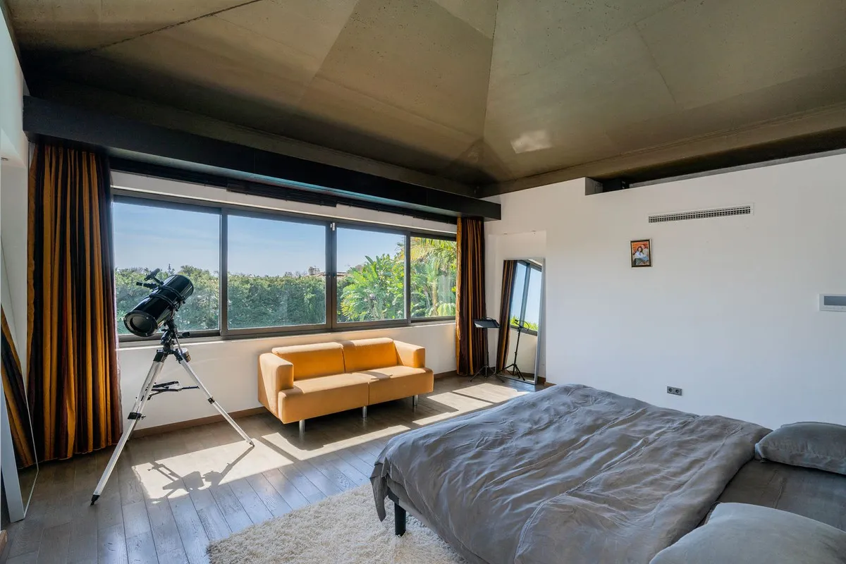 3cf95719-10d6-41cf-a391-9c50ccdc486f