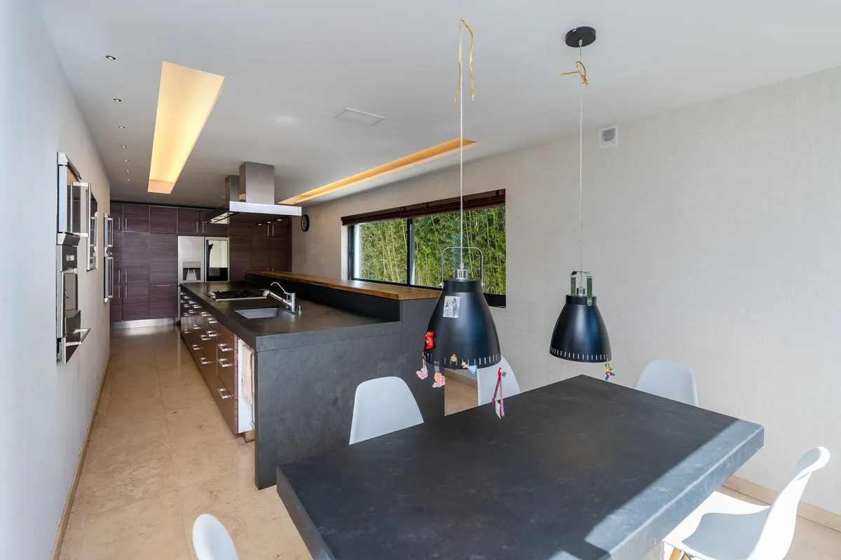 ff75c3ad-7753-4820-80ea-cf556853d841