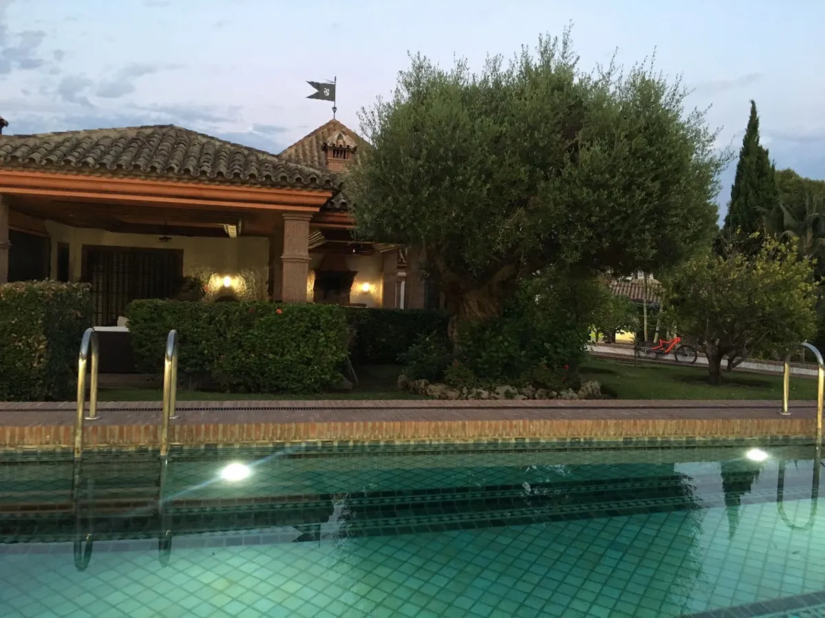 21d22ec9-3507-4f91-8cbb-caf4a4564030