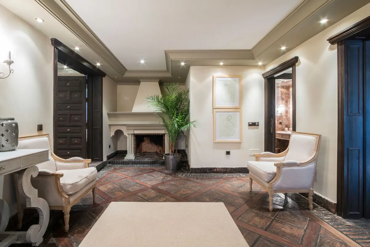 388492cd-6f99-4203-beb2-d579507d8482