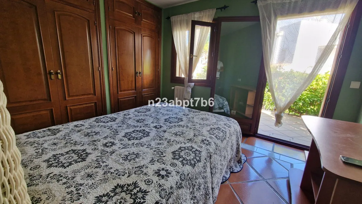 0c3a0d1e-e32c-452a-a1fa-a418263e15fb