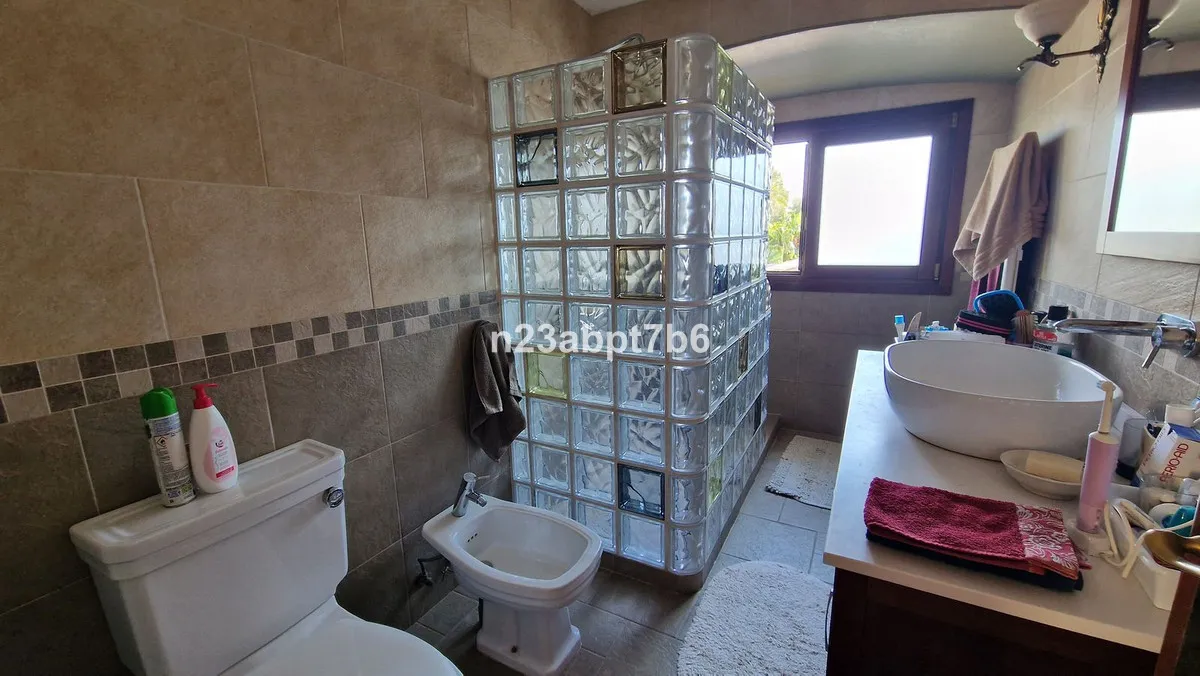 29c1ab4f-6455-48c9-a529-0938a78cb8df