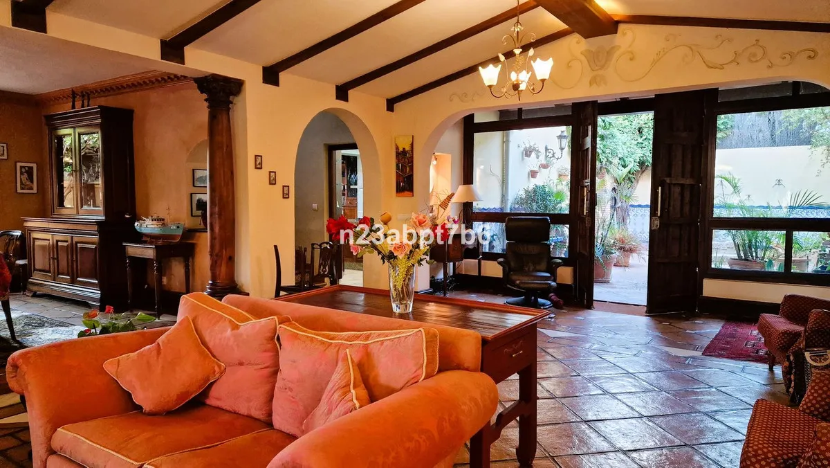 d2b58438-6e5f-4db4-a653-cfa26bfd3aeb