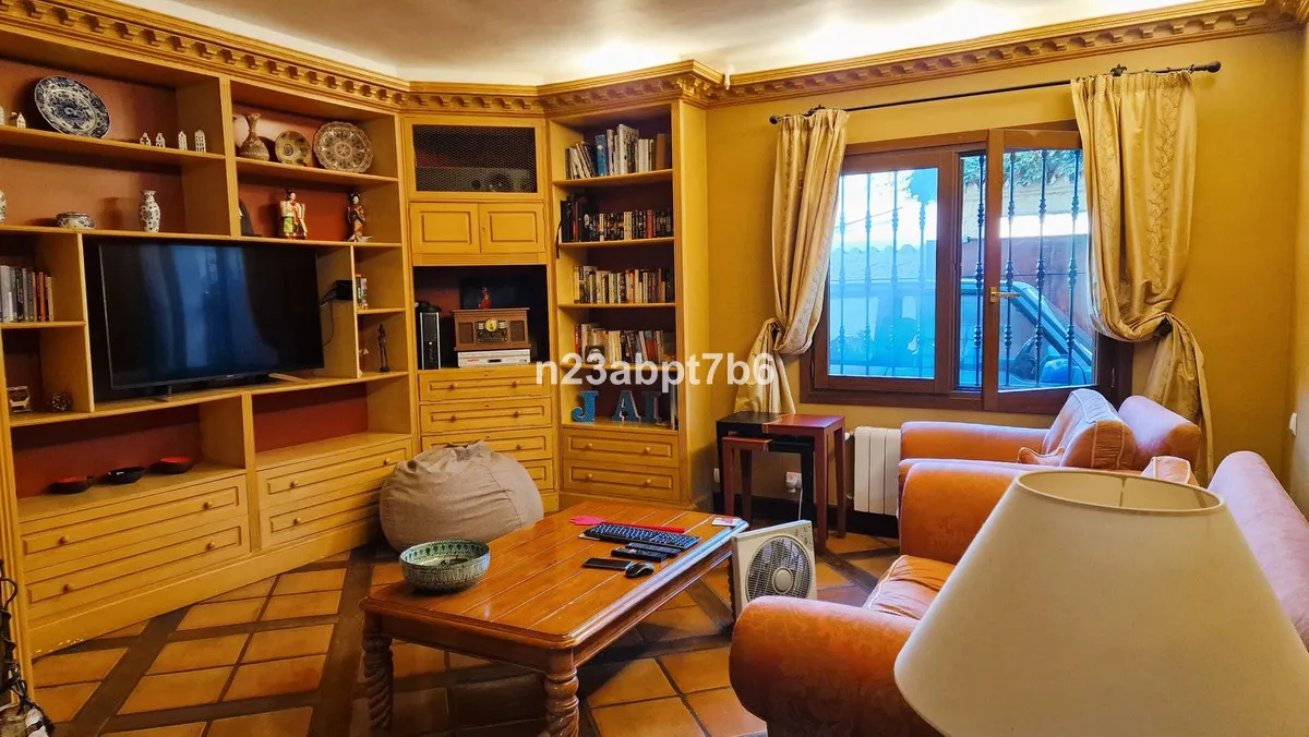 e61fb134-9326-4b52-91b4-270c431f6c09