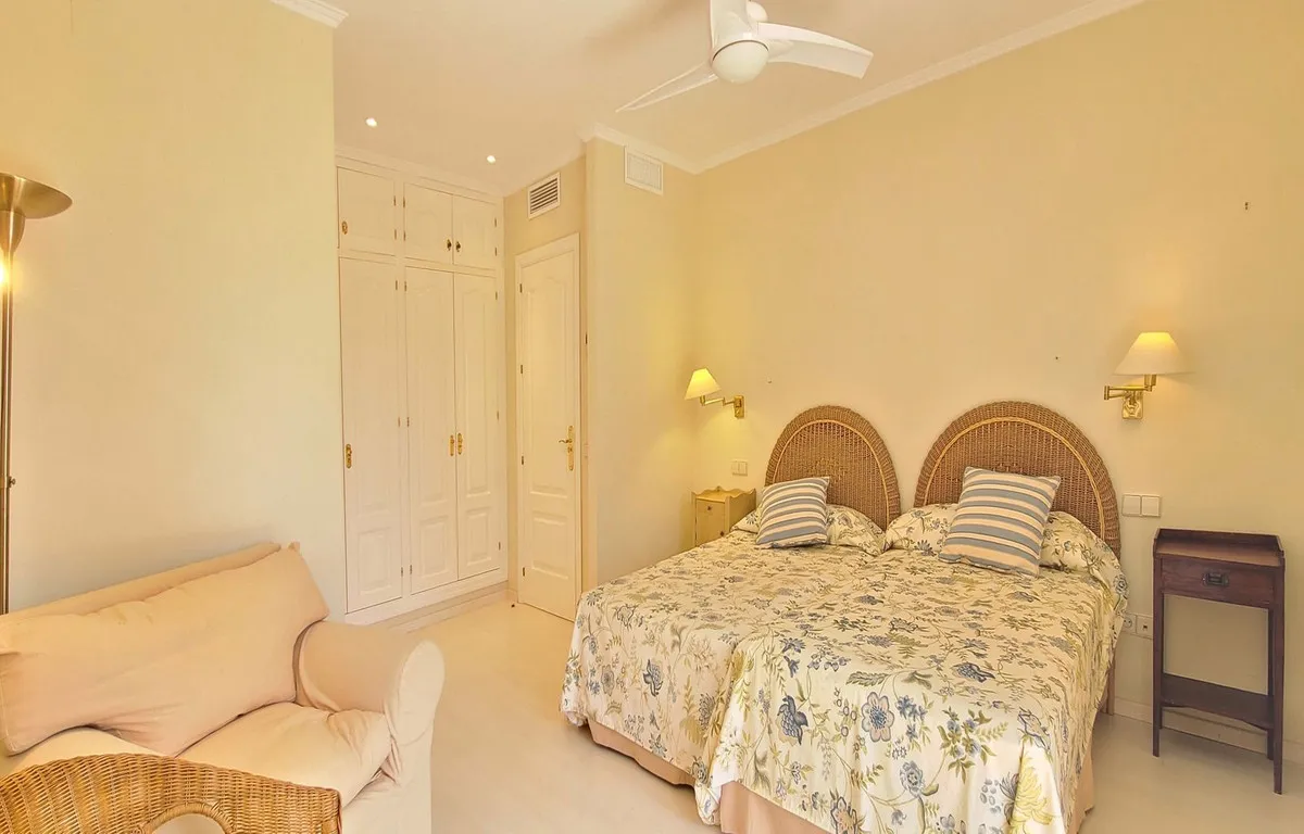 097fd6d3-3ffe-4c30-b2bf-2234710df9e4