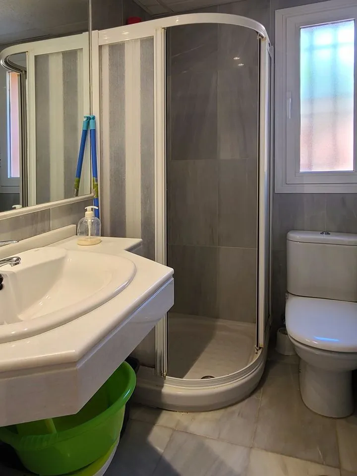 4c9062fb-e4f5-47b8-bf3e-547d828736ad