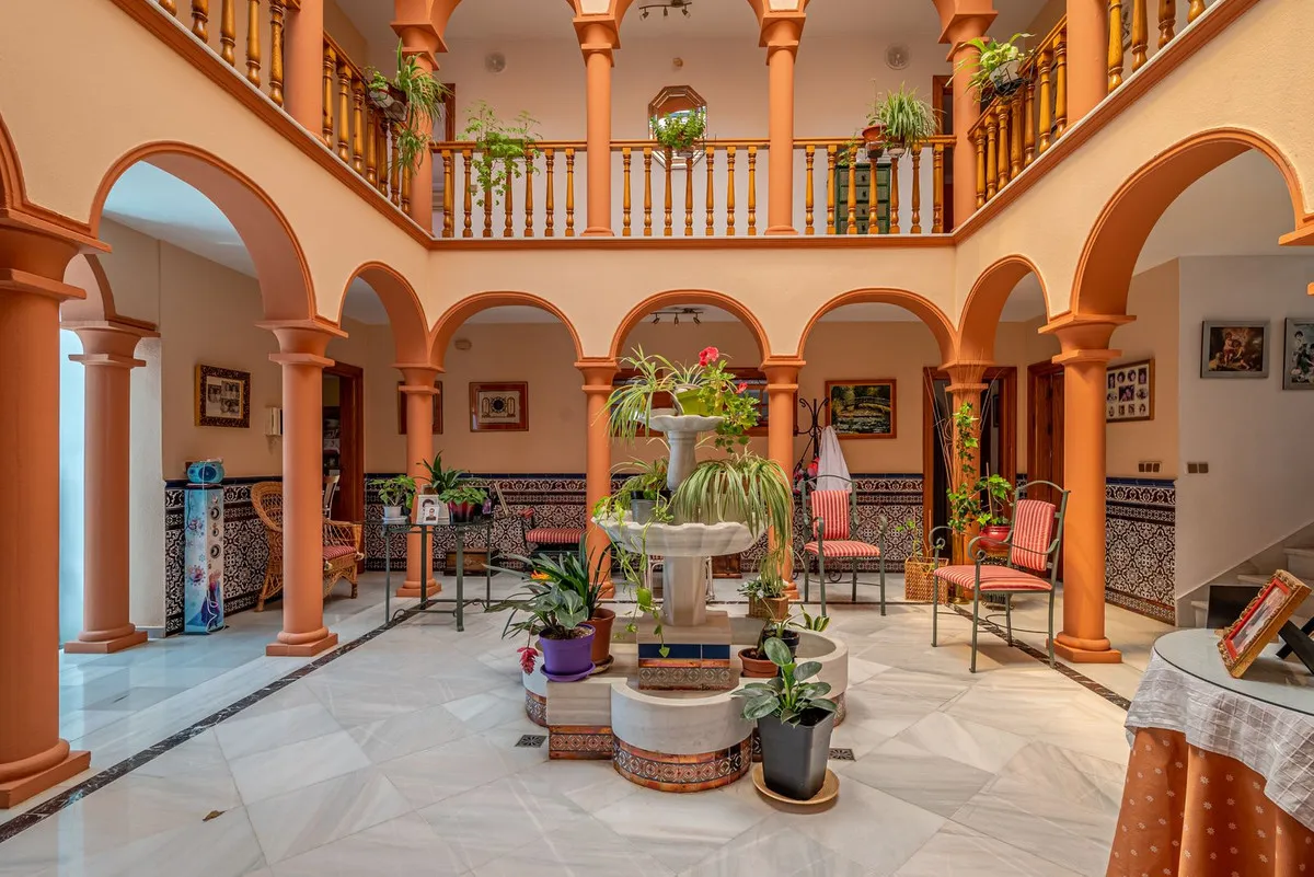 b5b6e4cf-fef3-4582-b428-d0cd65f7d1e5