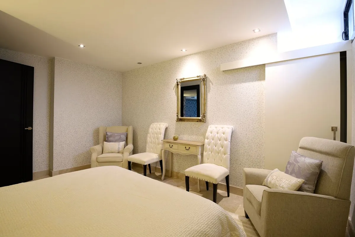 1c674fe8-56f8-403b-b90a-a8aa558afe5c