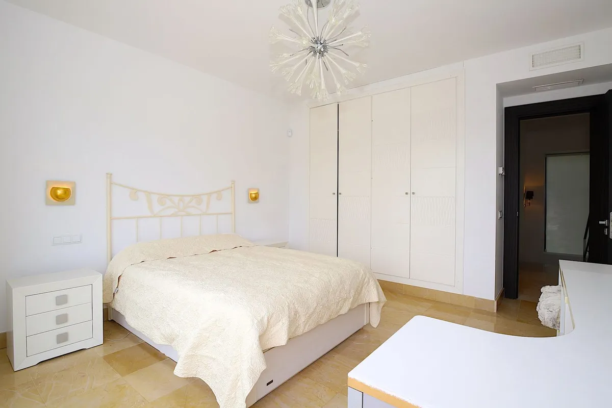 2f93db56-d77e-49c9-9015-58511078e901