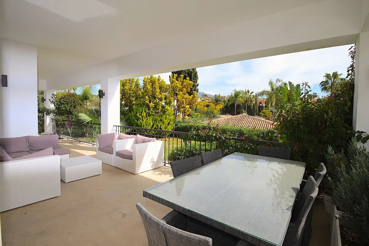 5e753242-a256-4740-934c-cf80ca73d6e8