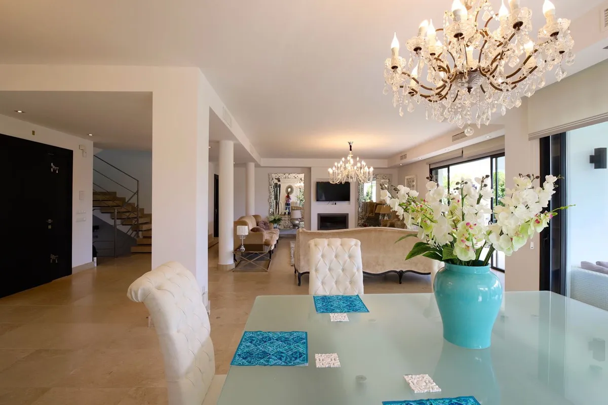 931a222a-386e-456f-b8ae-8d42fdf21fdf