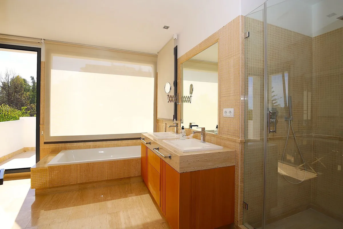 c68aac20-f6f4-4442-a16f-9c39e636a669