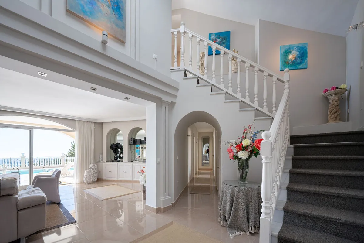 2d4ea719-56ad-4d54-97be-cc58e566d5c7