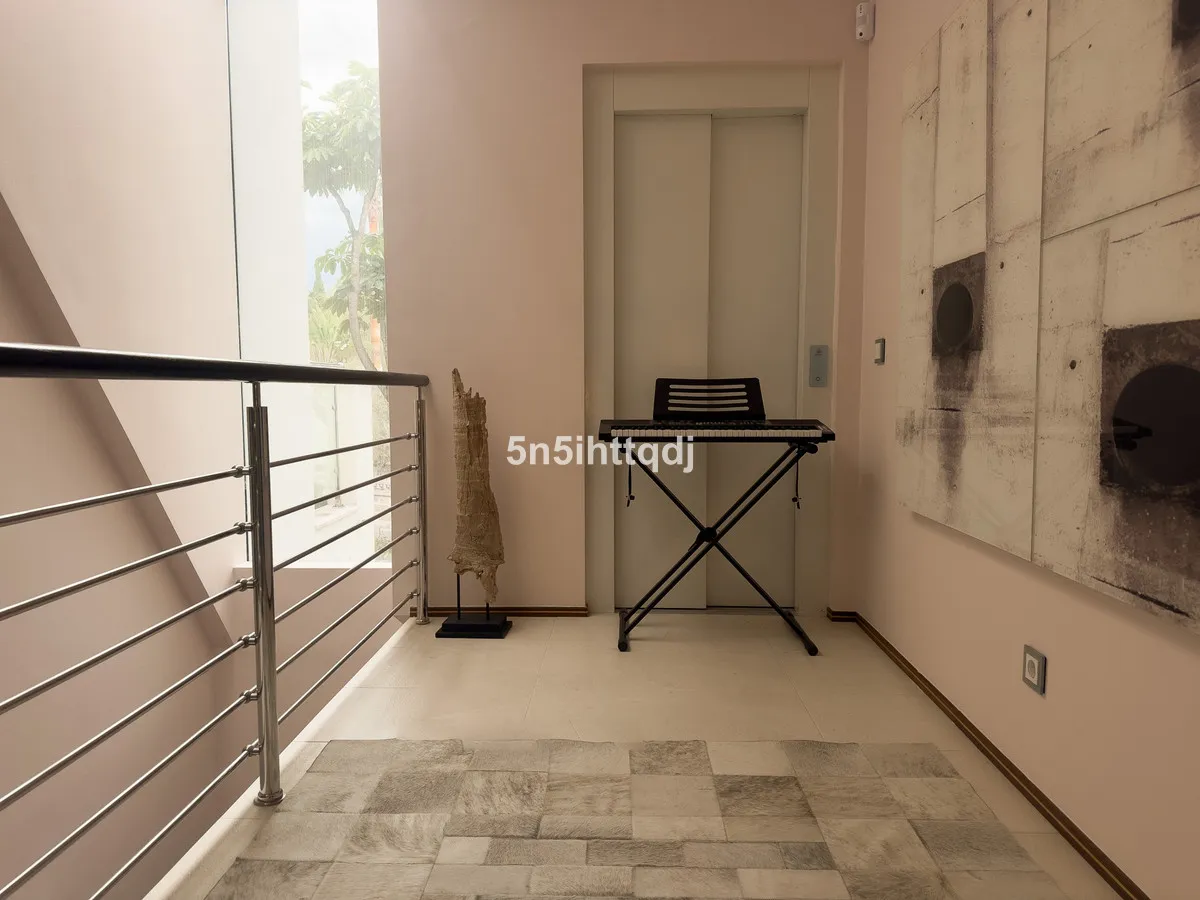 0341056d-0721-475f-8f83-eb2705d7ce1b