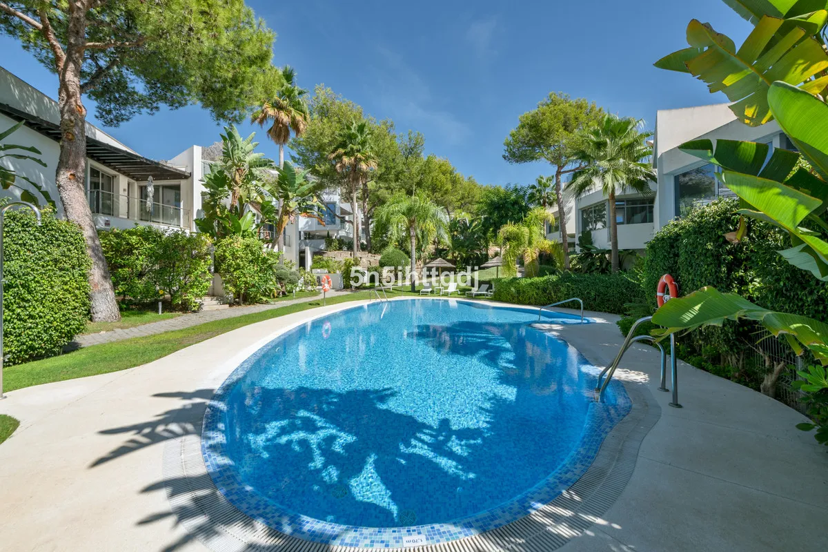 09760cb5-bb4f-4886-b6e6-d392c7b31e31