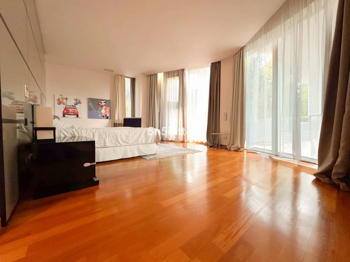 7bfafda3-86f2-4280-9799-e6b4194cdd88