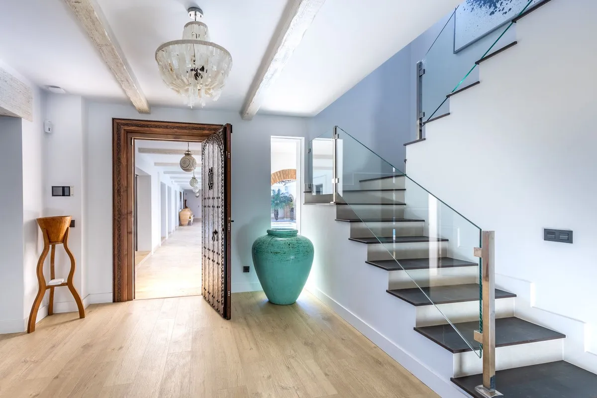 8b00e9ad-76c8-4376-a923-3ad16c8b7b15