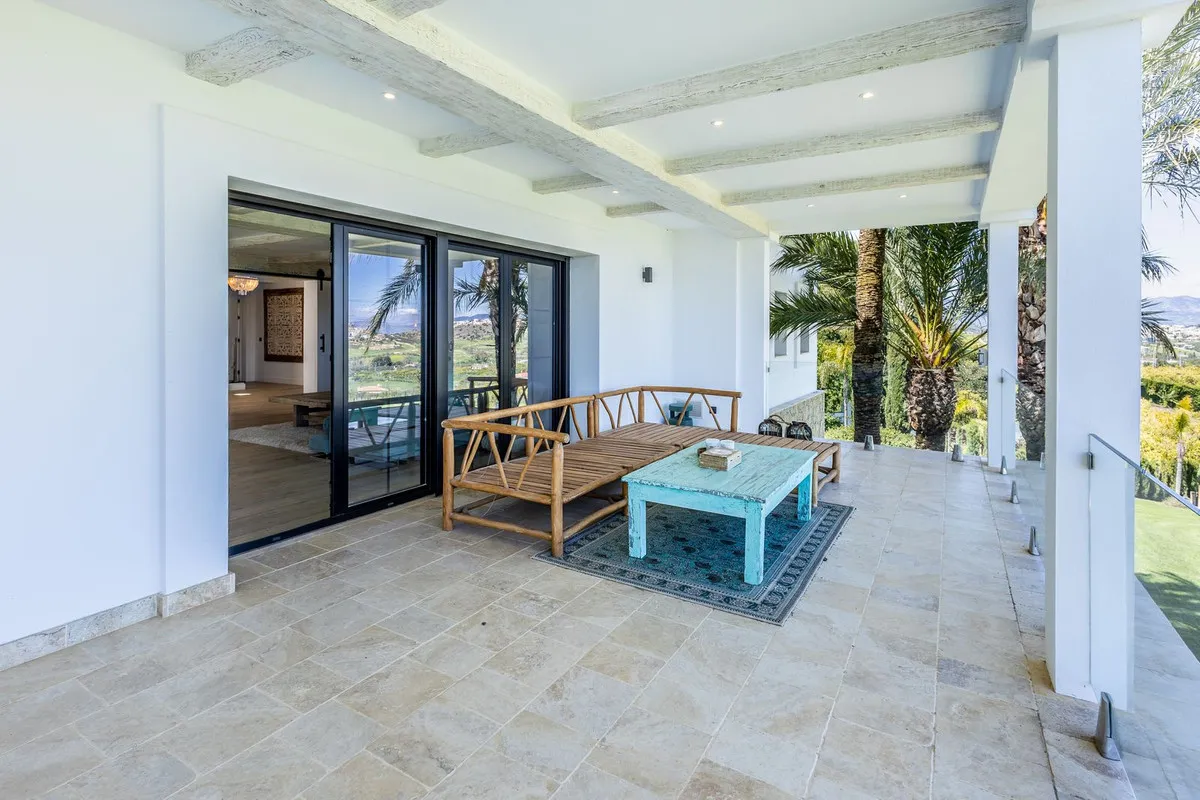 915f4f4d-2434-4c45-a4dc-6a6950c49b46