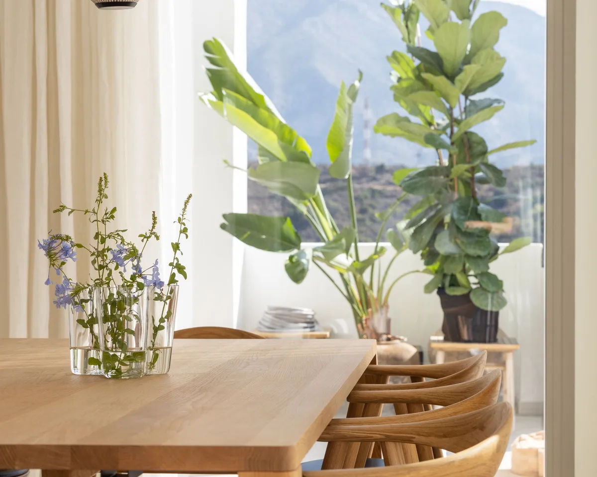 29dce382-f76b-46c6-a798-799874a50e52