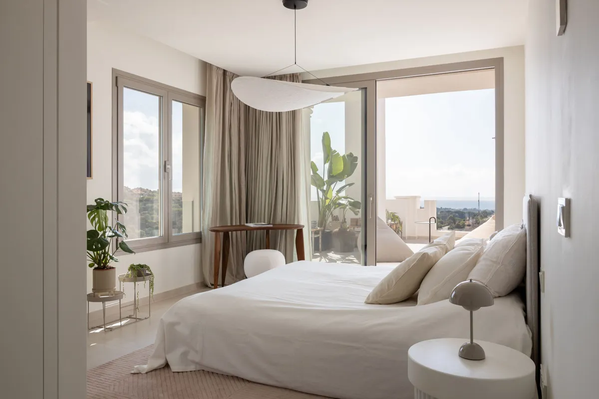 af1f9345-4c1f-4a11-819b-1aac7f898ec7