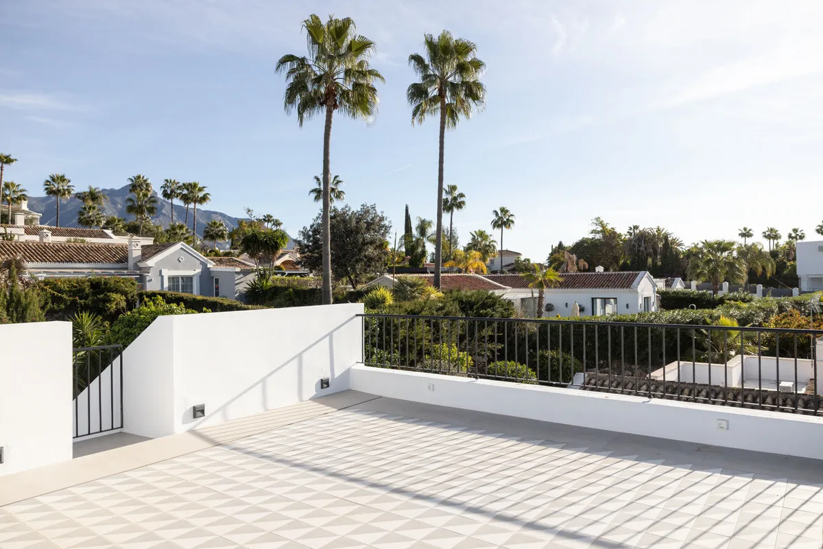 22c0600a-a01c-4633-bfbc-df6581e403e4