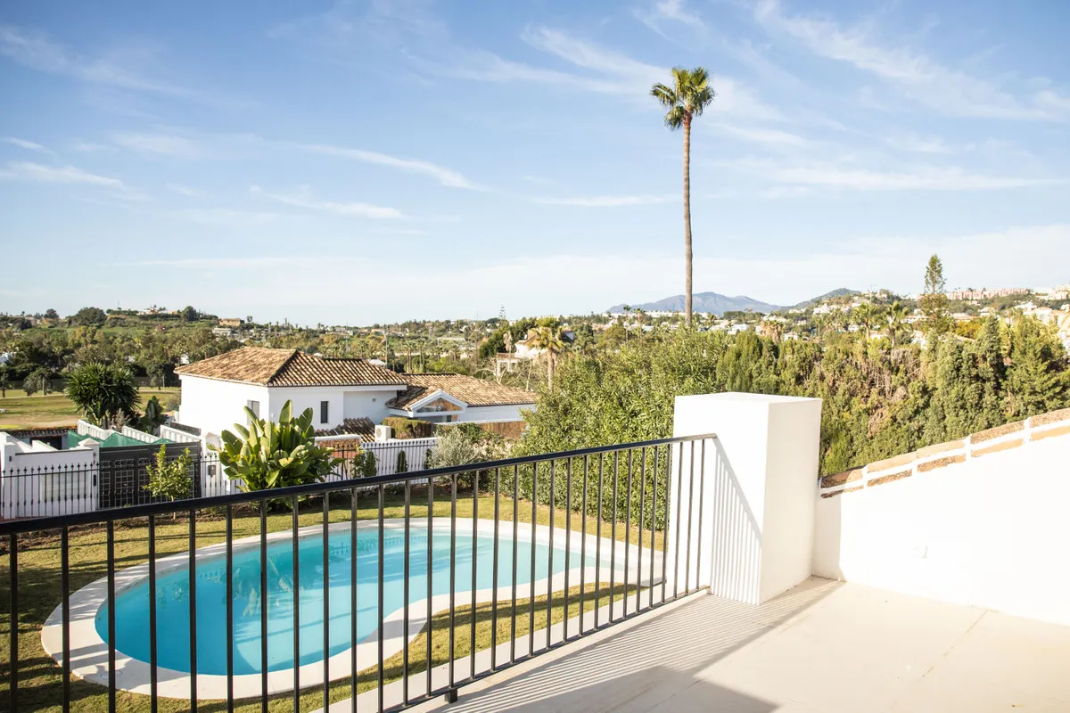 96498ce9-e93a-40d2-8a2d-a0db9ebdc4d7