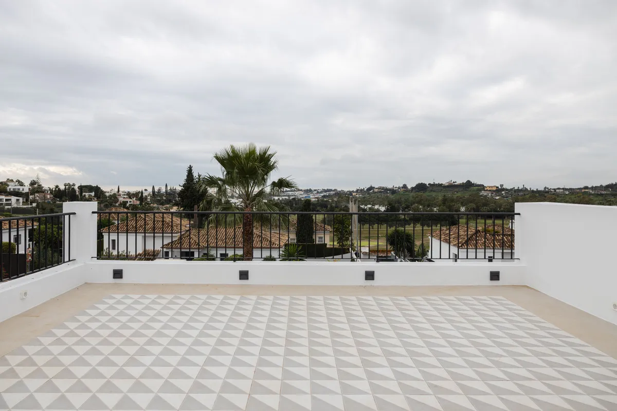 b992272b-2274-4e2d-b87d-a9d37f688fb9