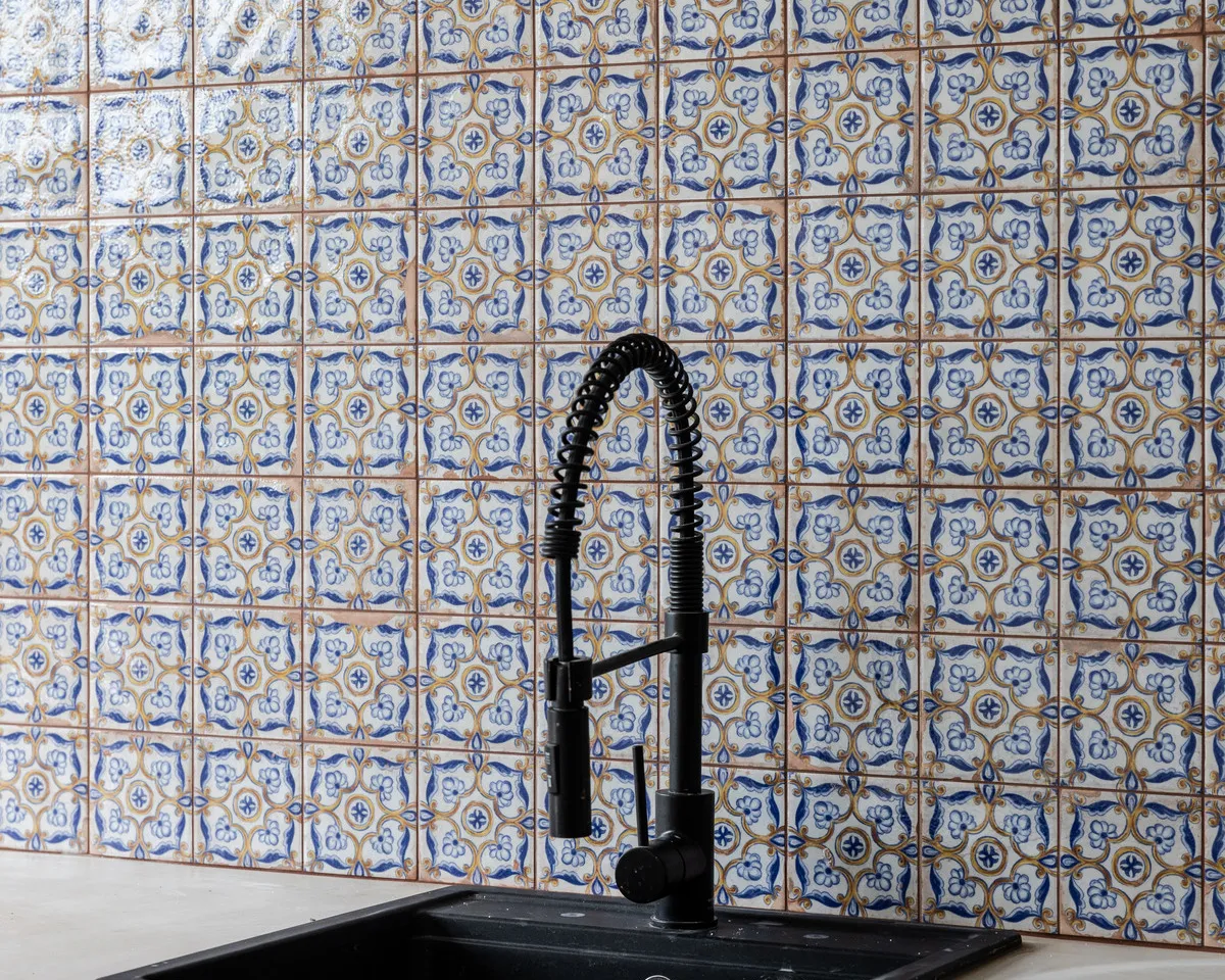 f330a34d-0fb7-48e9-bd20-5a98535e1d76