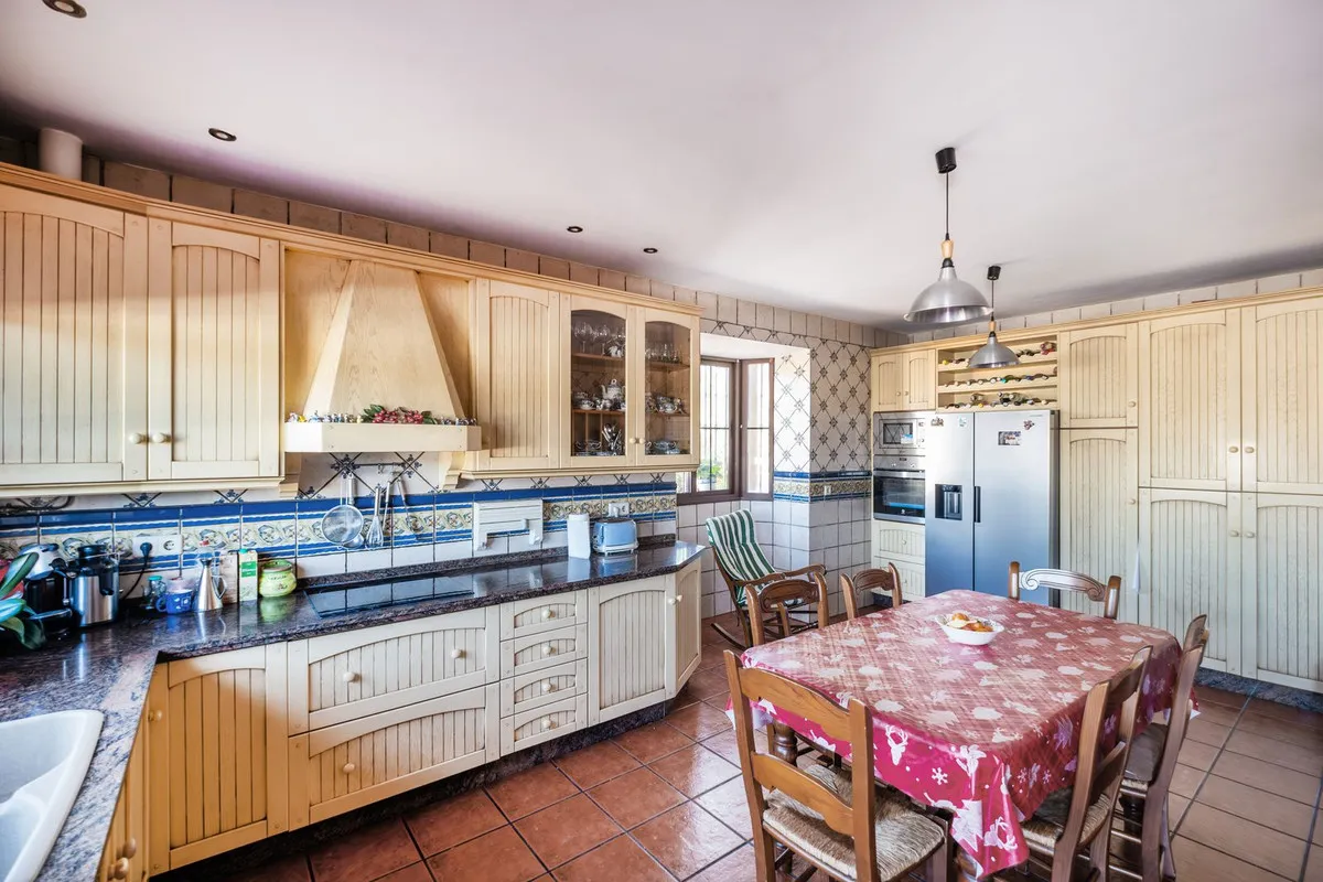 a35cd356-5029-4237-85ec-4f49636788a6