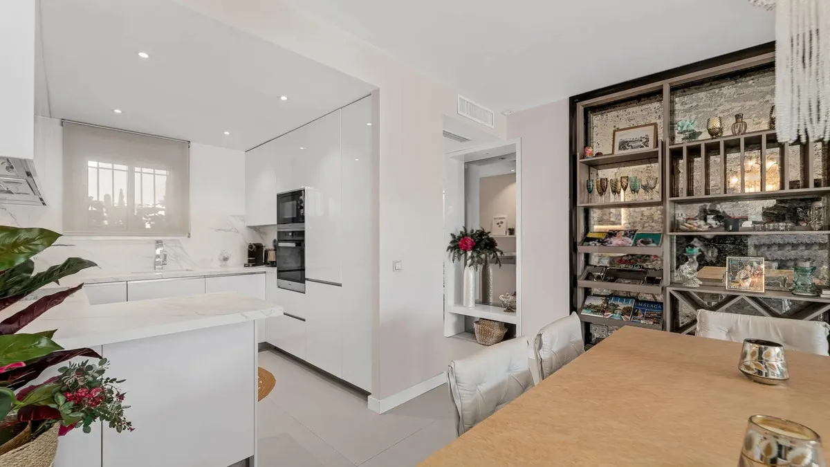 525848fd-9a4c-4a94-a798-a8d24cb6764a