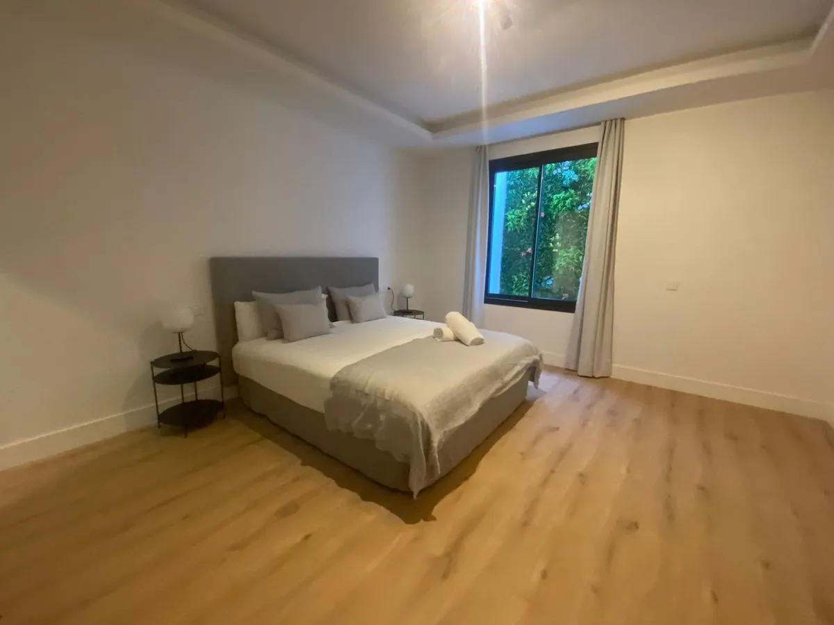 1a5ce9c3-cb9c-40b5-bc85-d5be1af8d71f